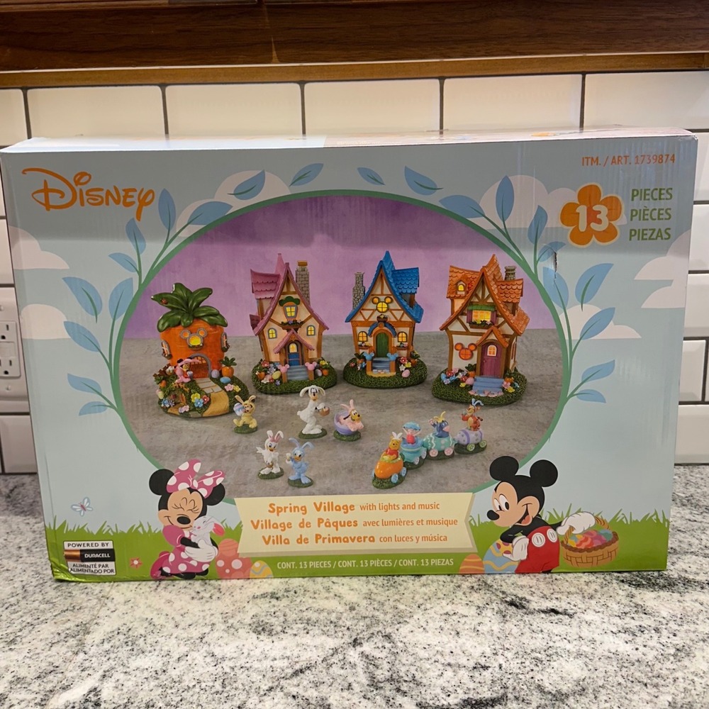 Disney Unisex OS Spring Village Multicolor 13 Piece Light Music‎ Easter Decor